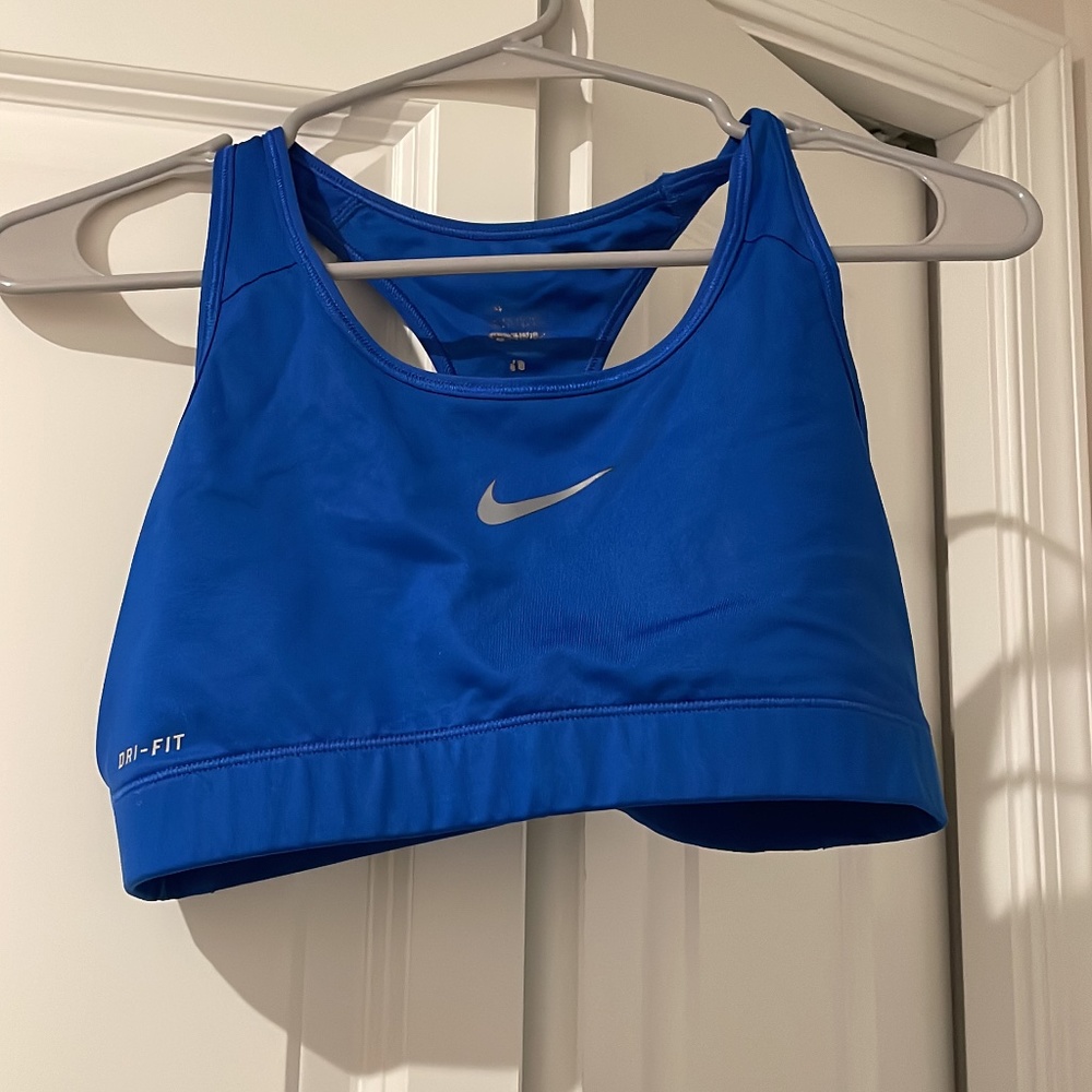 Nike sports bra